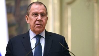 وزير خارجية روسيا يبلغ نظيره الإماراتي بضرورة دعم محادثات السلام بين الولايات المتحدة وإيران
