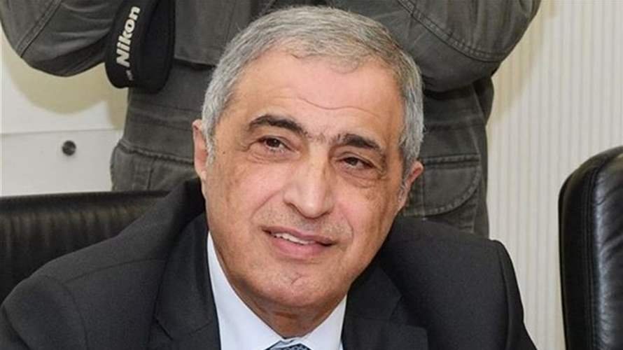 هاشم انتقد زيارة السيد: فولكلورية ولا تقدم حتى بالشكل التزامًا وطنيًا