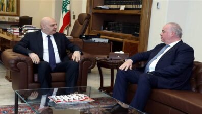 شارل الحاج زار الرئيس عون: عرضت واقع الأضرار التي لحقت بالبنية التحتية لقطاع الاتصالات في جنوب لبنان