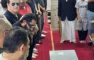 الحزن يخيّم على أحمد حلمي بجنازة والدته