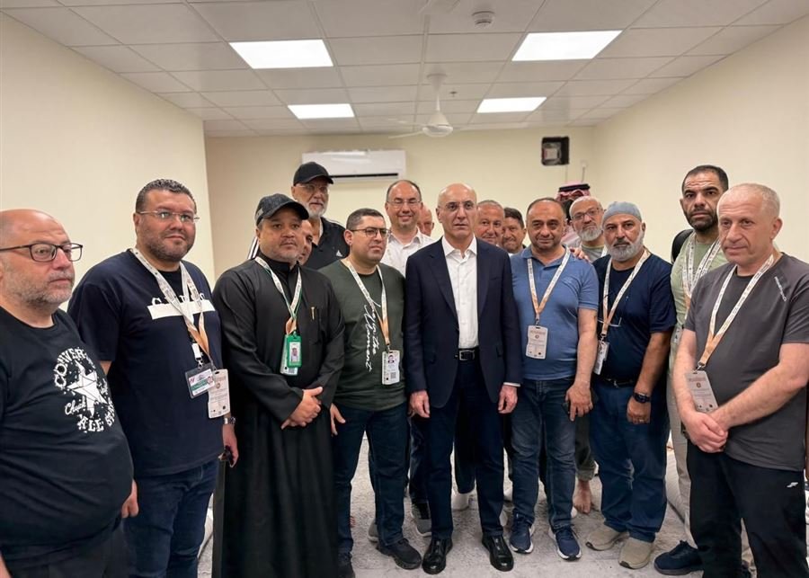 وزير الداخلية من مكة: نتمنى للبنان الأمن والاستقرار والخير