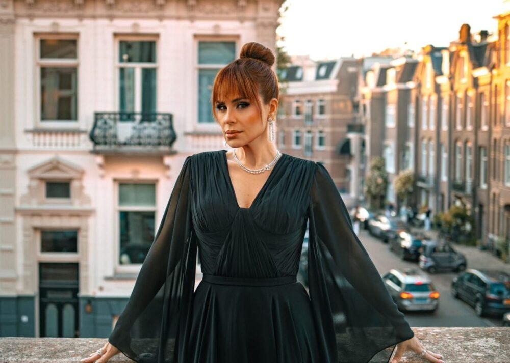 كارول سماحة توجّه رسالة دعم لعزيز الشافعي بعد أزمة أغاني شيرين عبدالوهاب