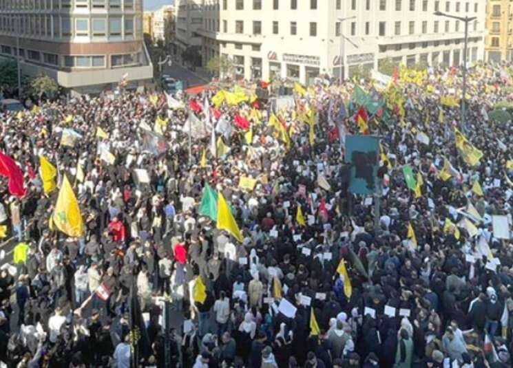 مسيّرات "الألياف السياسية" فوق السراي!