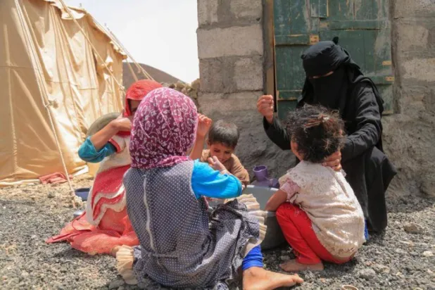 297 ألف أسرة يمنية في مأرب بحاجة إلى مساعدات عاجلة