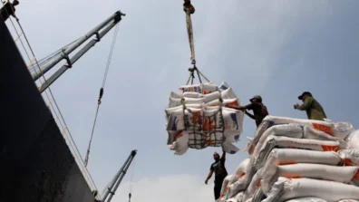 أدنى فائض تجاري لإندونيسيا في 6 سنوات تزامناً مع تسارع وتيرة التضخم