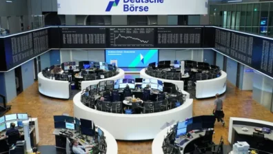 الأسهم الأوروبية تتراجع وسط توترات الشرق الأوسط واضطرابات في الأسواق الخاصة