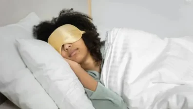 3 أخطاء شائعة قد تحرمك من نوم مريح