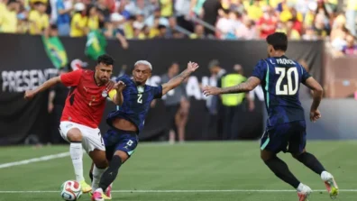 البرازيل تفقد ويسلي وتستدعي إيدرسون