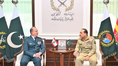 قائد الجيش الباكستاني ونظيره اللبناني يبحثان التطورات الأمنية في المنطقة