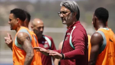 مدرب سويسرا متفائل بقدرة فريقه على المضي قدماً في كأس العالم 2026