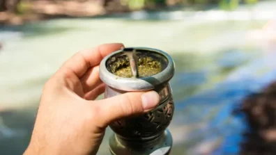 مشروب المتة: فوائد محتملة في تقليل الالتهابات وإنقاص الوزن