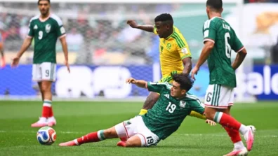 مورا يصبح أصغر لاعب يمثل المكسيك في تاريخ كأس العالم