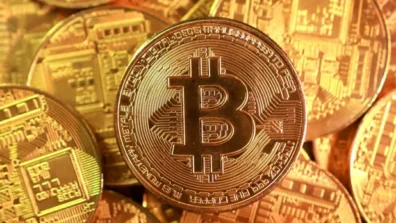 البتكوين تستعيد بريقها فوق 65 ألف دولار بعد اتفاق مضيق هرمز
