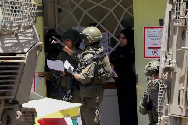«الأزمات الدولية»: المؤسسات المالية الفلسطينية شارفت على الإفلاس