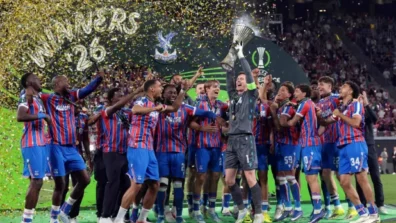 مالكو نادي كريستال بالاس يدرسون بيعه