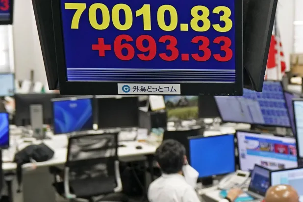 الأسهم الآسيوية تتماسك بعد موجة التفاؤل بالاتفاق بين إيران وأميركا
