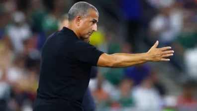 «منشور محذوف» ومواقف غريبة… قصة يوم جنوني أطاح بلموشي من تدريب تونس