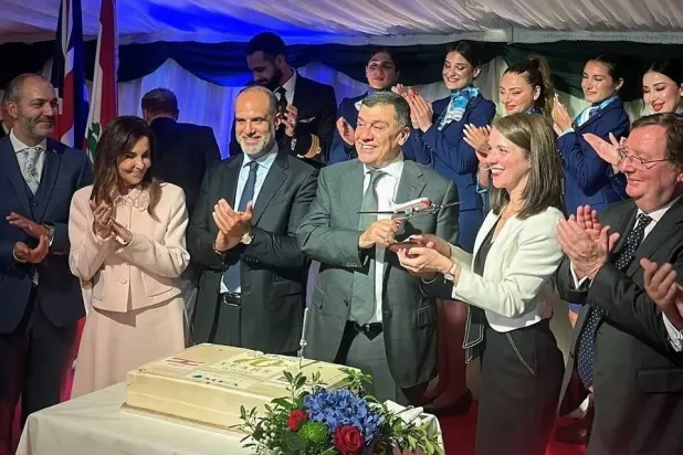 السفارة اللبنانية في لندن تحتفل بالذكرى السبعين لأول رحلة تربط بيروت بالعاصمة البريطانية