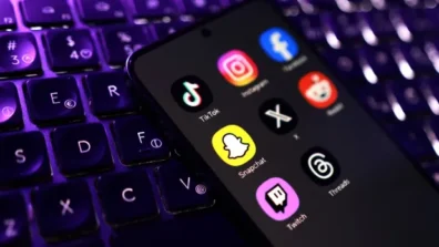 الإمارات تحظر منصات التواصل الاجتماعي للأطفال تحت سن 15 عاماً