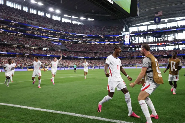 لأول مرة منذ 25 عاماً… منتخب إنجلترا «ممتع للمشاهدة»
