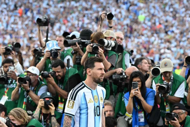 ميسي أفضل المهاجمين في الجولة الأولى… ونيوزيلندي يلاحقه