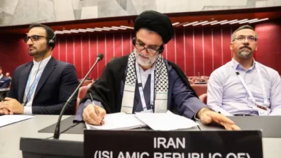 نائب إيراني يثير جدلاً حول رسائل منسوبة إلى خامنئي بشأن التفاوض