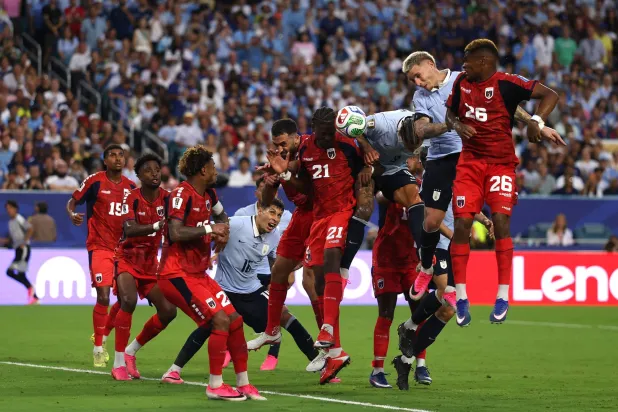 الرأس الأخضر يواصل مغامرته المونديالية بتعادل «بطولي» أمام الأوروغواي