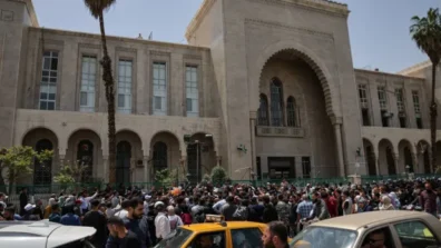 انطلاق أسبوع محاكمة رموز نظام الأسد… بينهم المفتي حسون