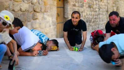 «بيت الصورة» حيث يفتح أطفال أتراك ولاجئون أنظارهم على العالم