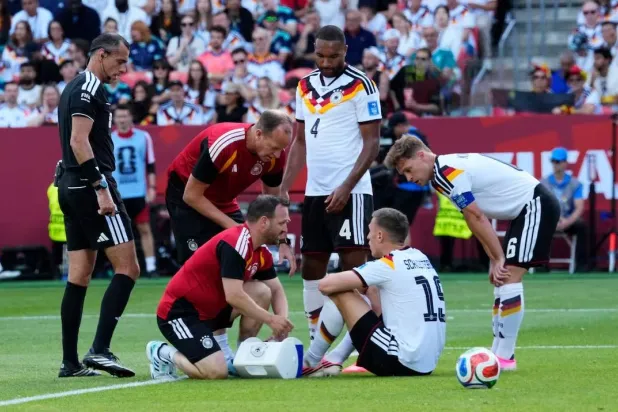 شلوتربيك بعد الإصابة: المهم حالياً هو المنتخب الألماني