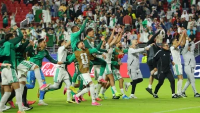 فوز الجزائر يبهج مدينة في كانساس تبنت حلمها في كأس العالم