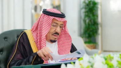 السعودية تُجدّد تأكيد مواقفها الثابتة في دعم الأمن والاستقرار بالعالم