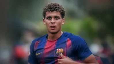 برشلونة يضم المهاجم المصري عبد الكريم نهائياً حتى 2029