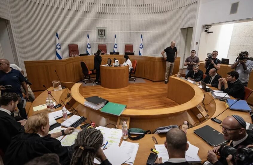 إدانة مدرس في القدس انتحل هوية مزيفة للعمل رغم سجل جنسي سابق