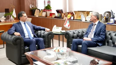 مرقص يبحث مع السفير الباكستاني التعاون الإعلامي والتطورات الإقليمية