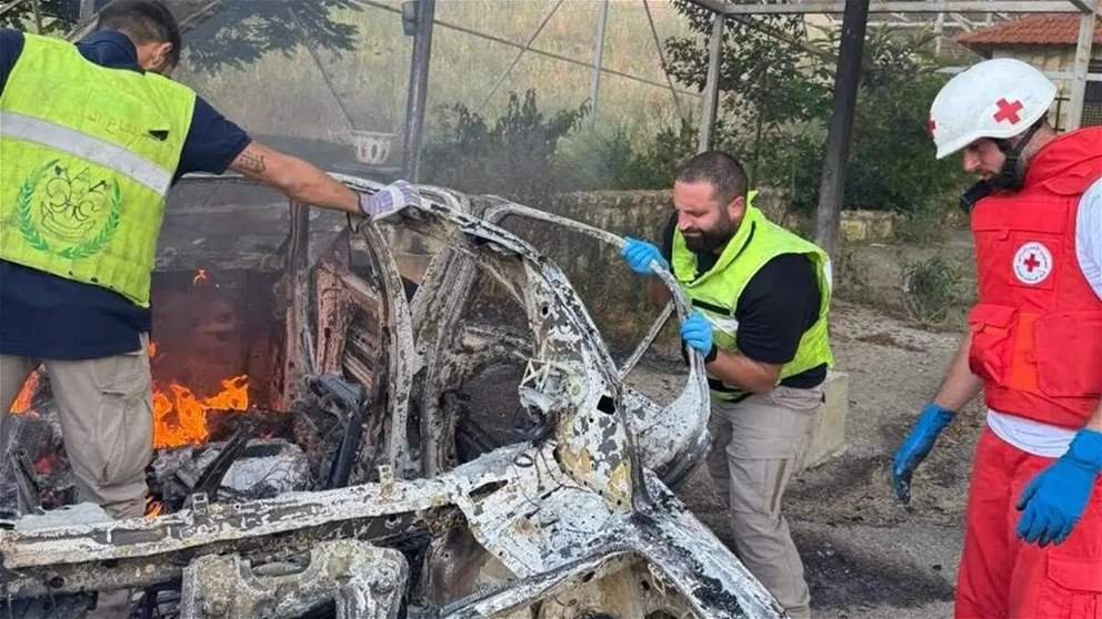 على طريق النبطية.. استشهاد طبيب أسنان وولديه بغارة!