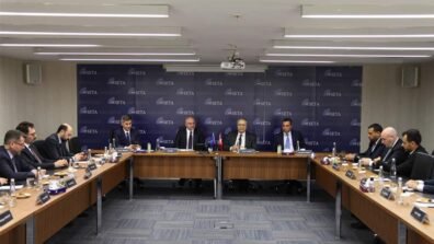 متري بحث في أنقرة مستقبل وقف النار والانسحاب الإسرائيلي وإعادة الإعمار
