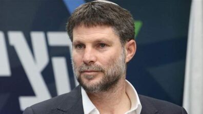 سموطريتش يجرّد الفلسطينيين من صلاحيات إدارة الحرم الابراهيمي في الخليل