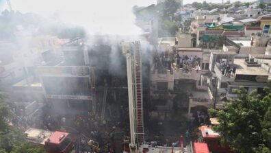 مقتل 14 شخصا في حريق مبنى في الهند