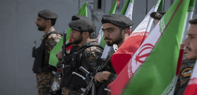 رداً على الضربات الأميركية.. الحرس الثوري يعلن استهداف 18 موقعاً