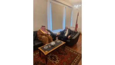 نصار بحث مع السفير السعودي في التعاون الثنائي