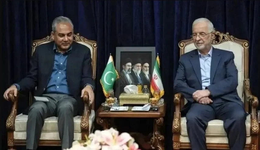 إيران وباكستان تتفقان على رفع التبادل التجاري إلى 10 مليارات دولار