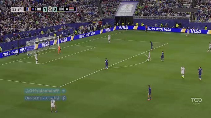 فرنسا تتأهل لدور الـ32 في كأس العالم بثلاثية في مرمى العراق