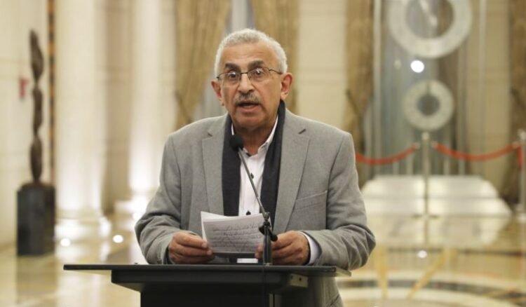 أسامة سعد يودّع منير الصياد: مسيرة نضالية حافلة في ذاكرة الوطن