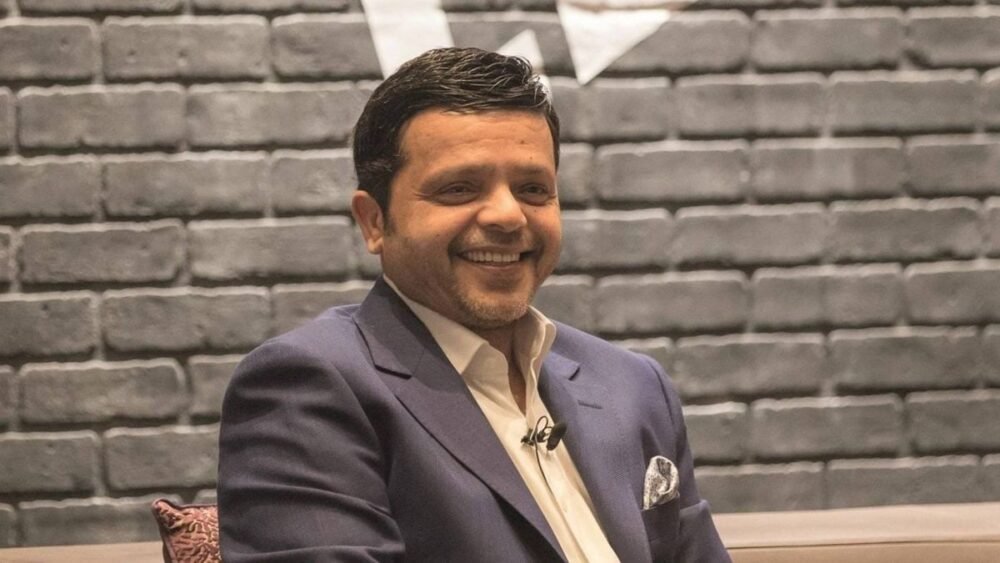 قلق محمد هنيدي يتسبب في تأجيل عرض فيلمه الأخير
